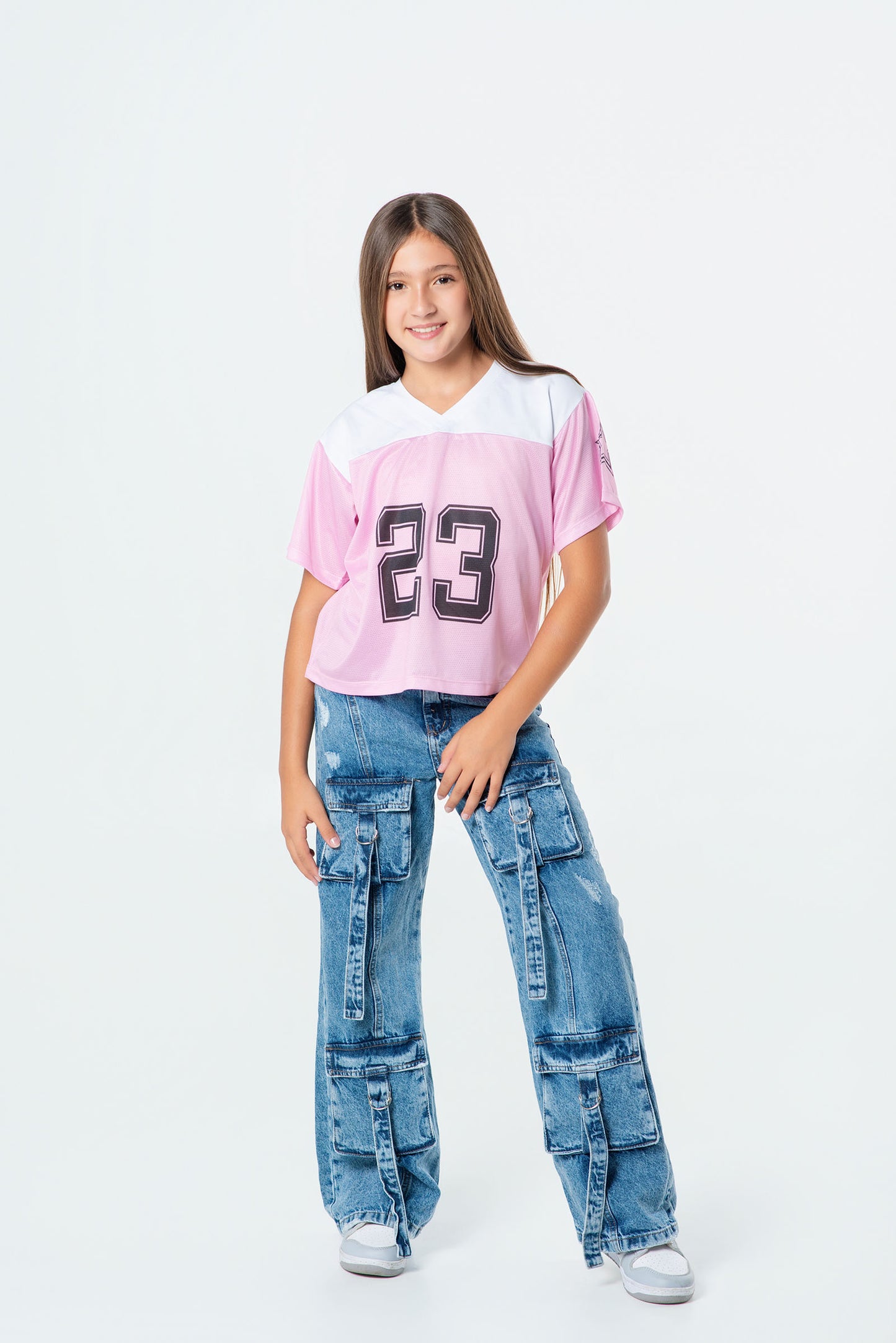 Conjunto jeans cargo niña con camiseta #23