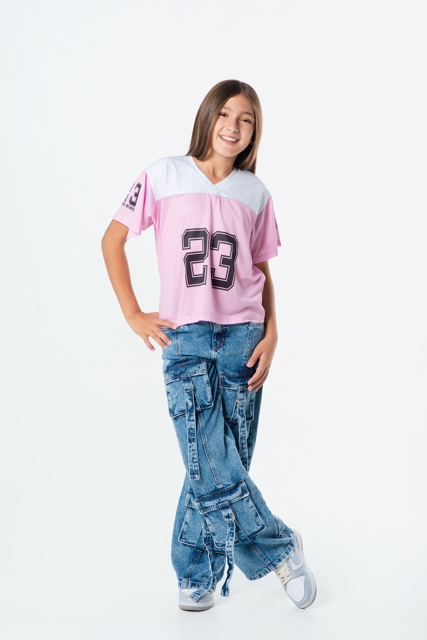 Conjunto jeans cargo niña con camiseta #23