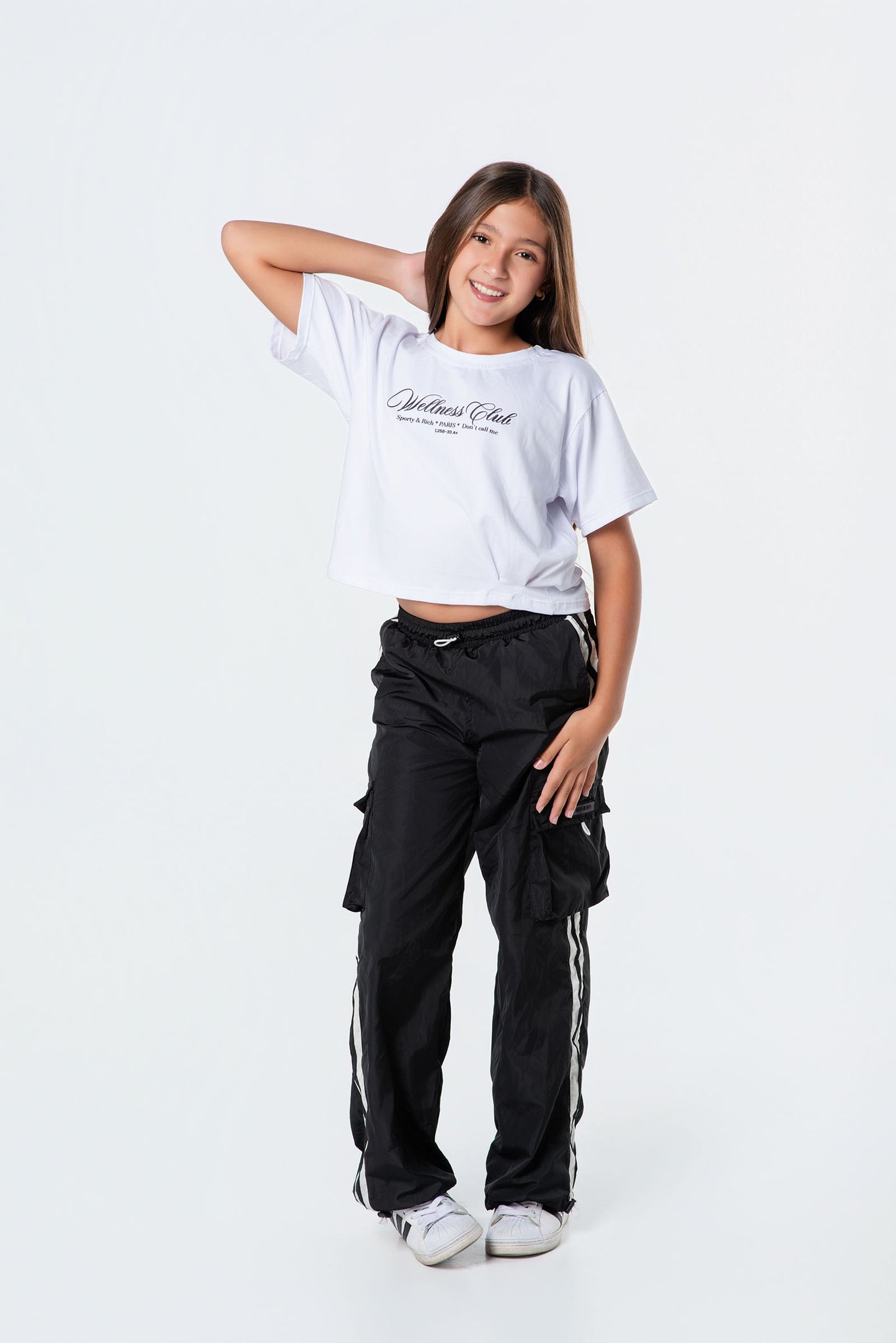 Conjunto pantalón parachute niña con crop