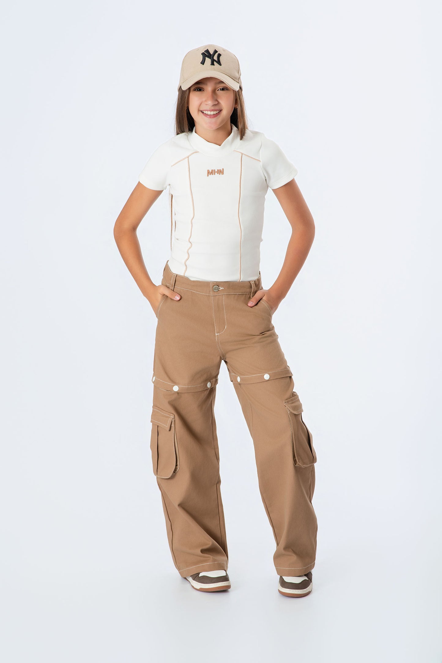 Conjunto pantalón convertible a short para niña