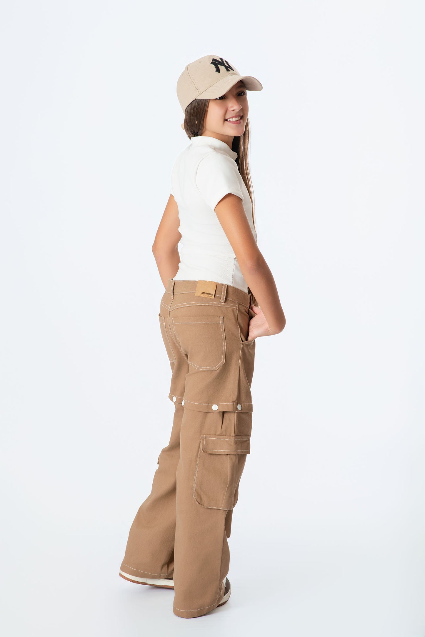 Conjunto pantalón convertible a short para niña