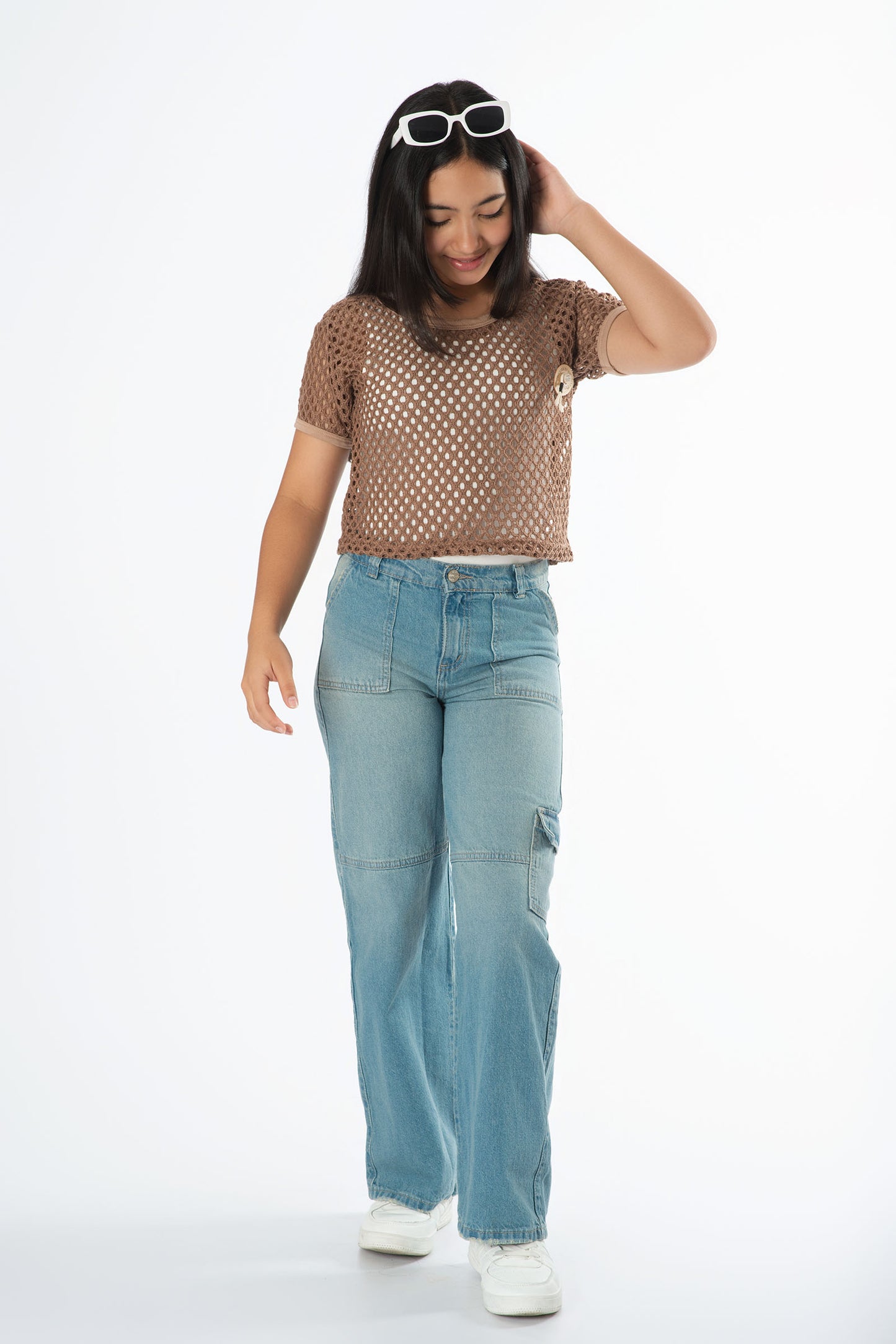 Conjunto blusa maya crochet con jean cargo dirty