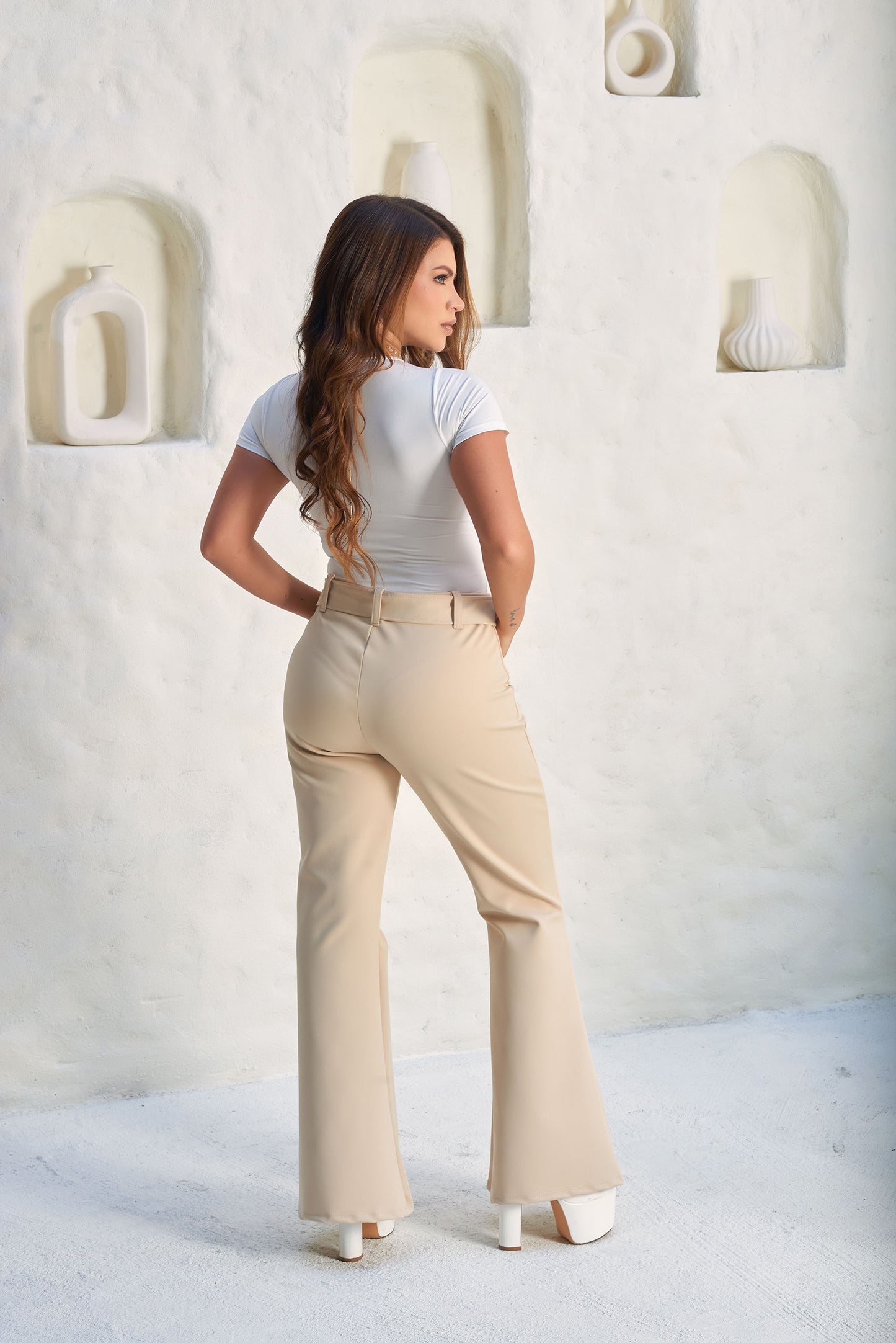 Pantalón Bota Campana con Cinturón