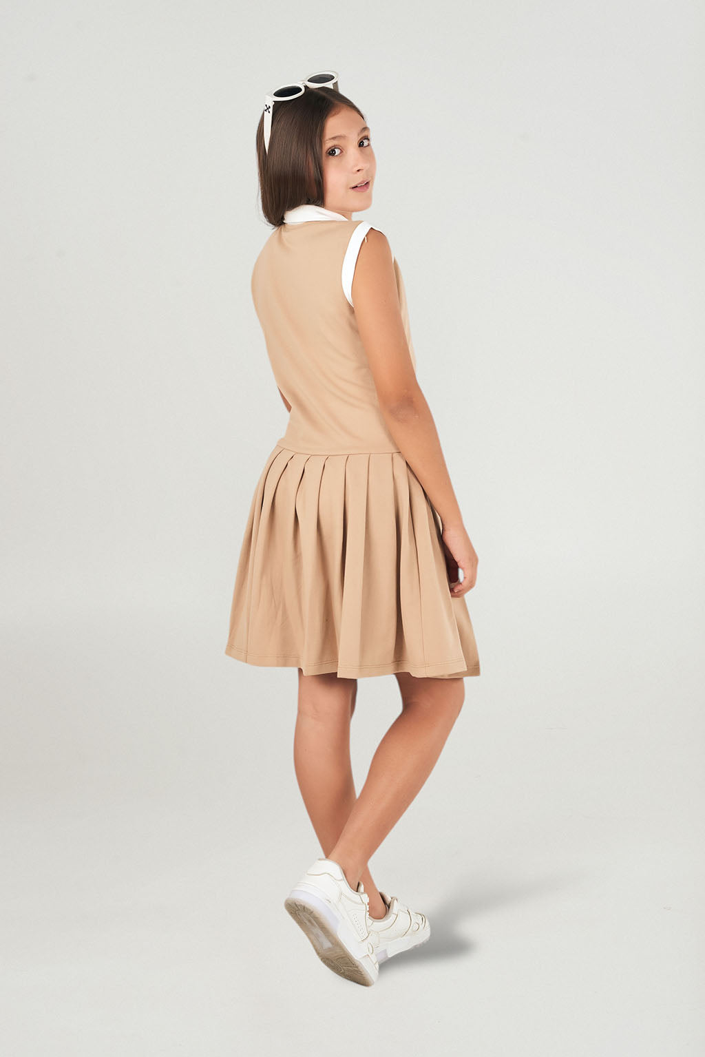 Vestido con bordado