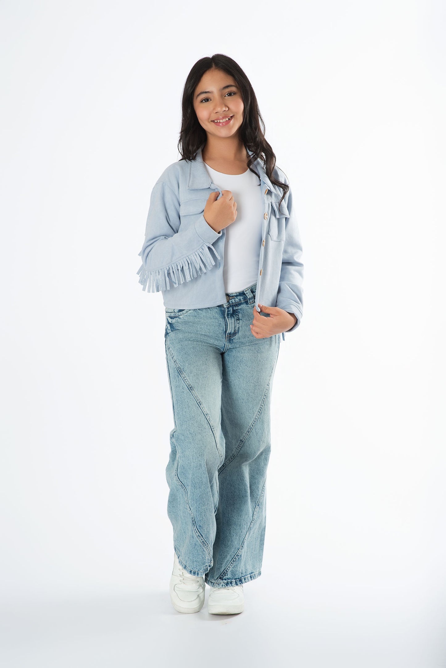 Conjunto jeans con chaqueta de flecos