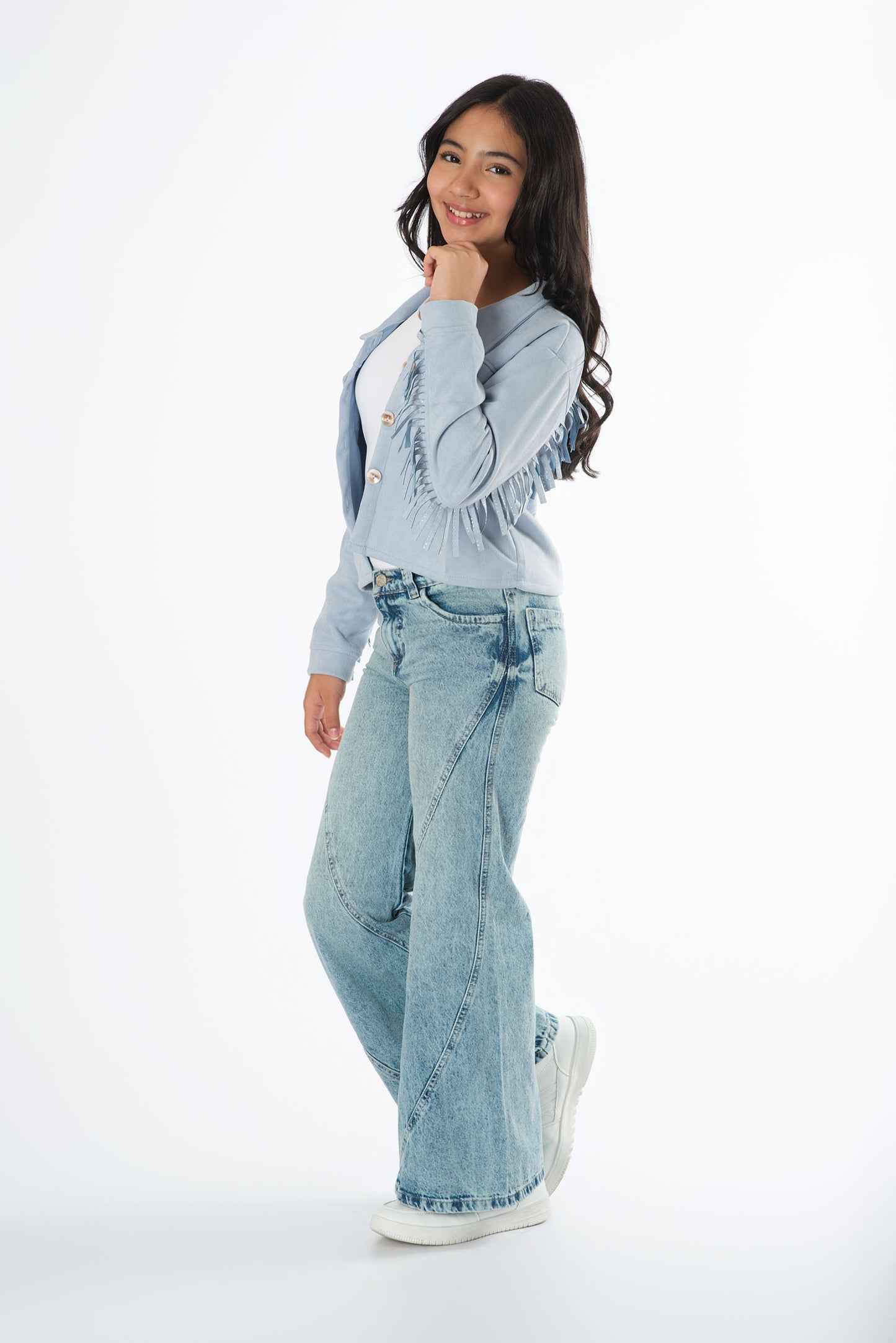 Conjunto jeans con chaqueta de flecos