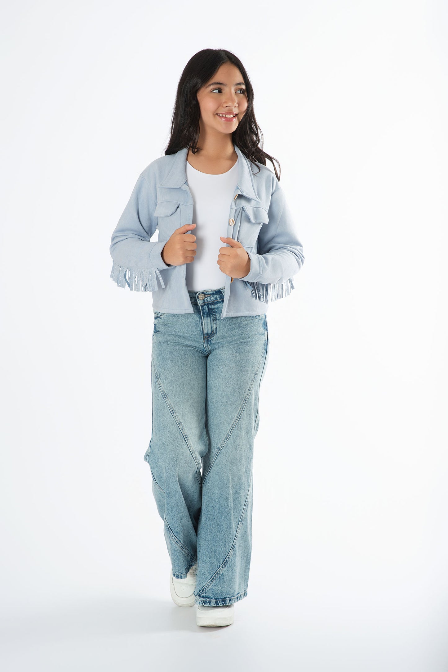 Conjunto jeans con chaqueta de flecos