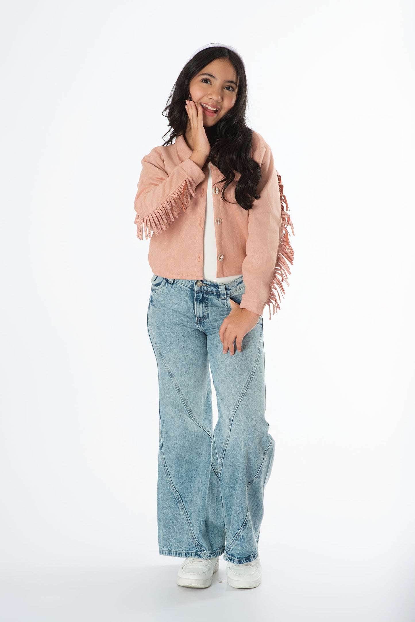 Conjunto jeans con chaqueta de flecos