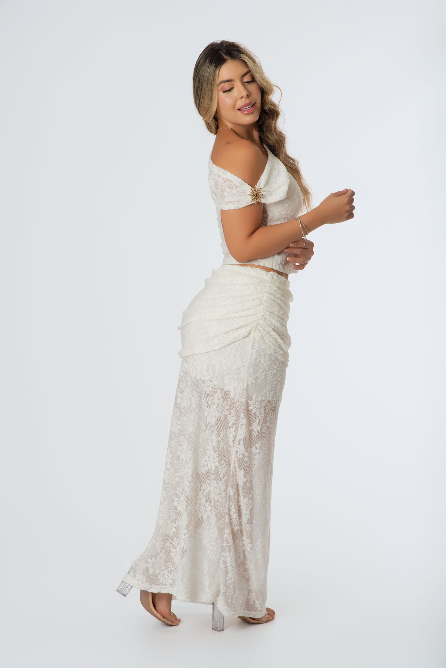 Conjunto Blonda Falda Larga | Set Dama Elegante