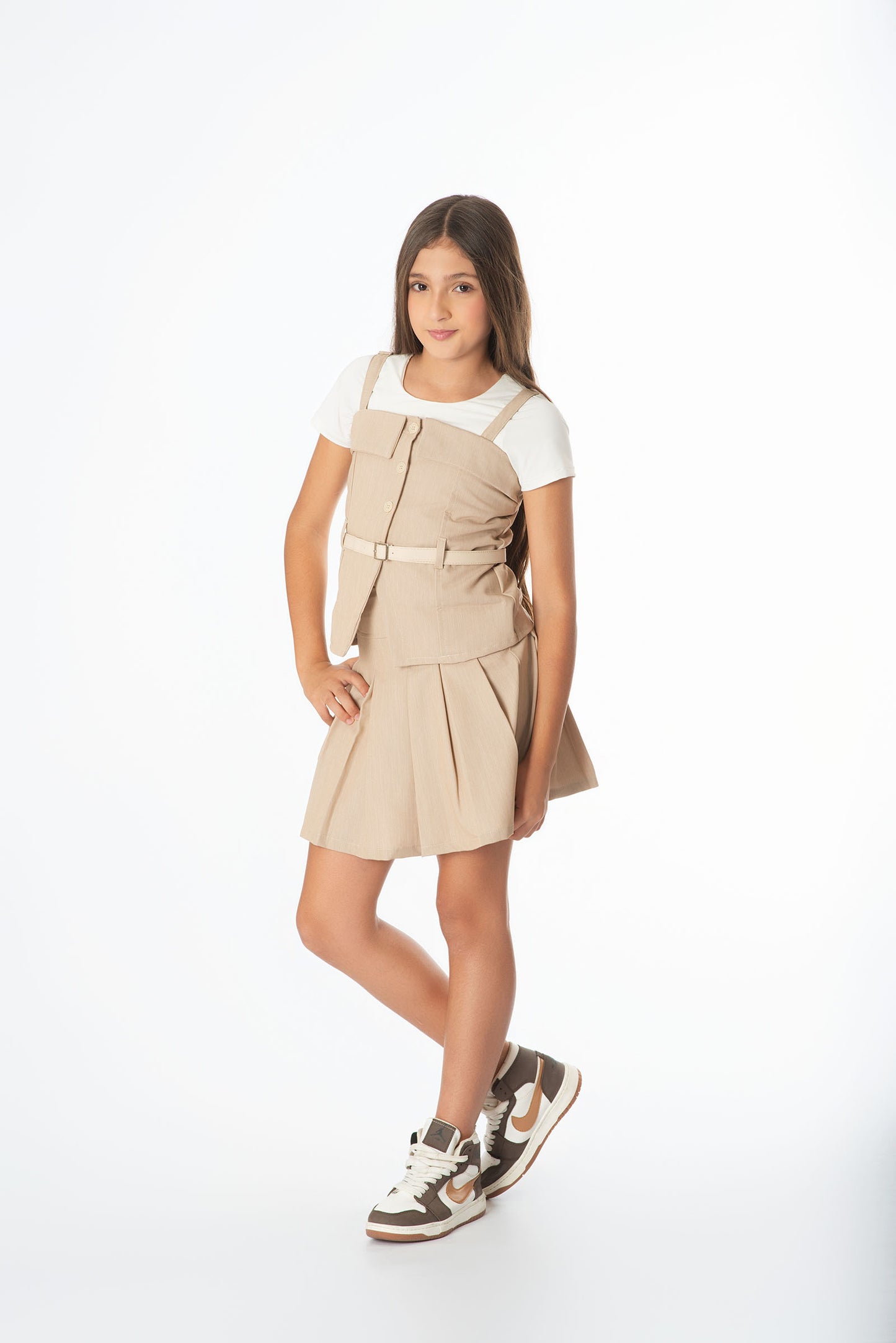 Conjunto en lino con falda de tablas