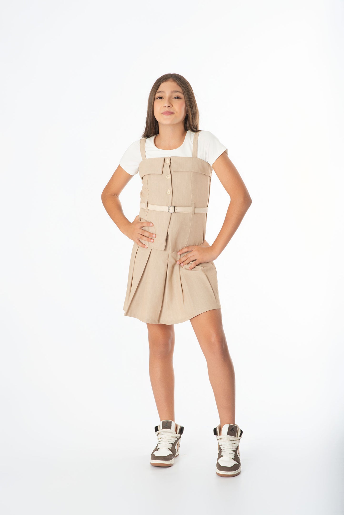 Conjunto en lino con falda de tablas