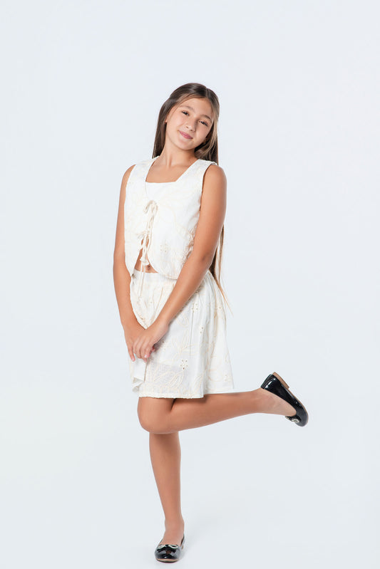 Conjunto falda bordada teen (chaleco + top)
