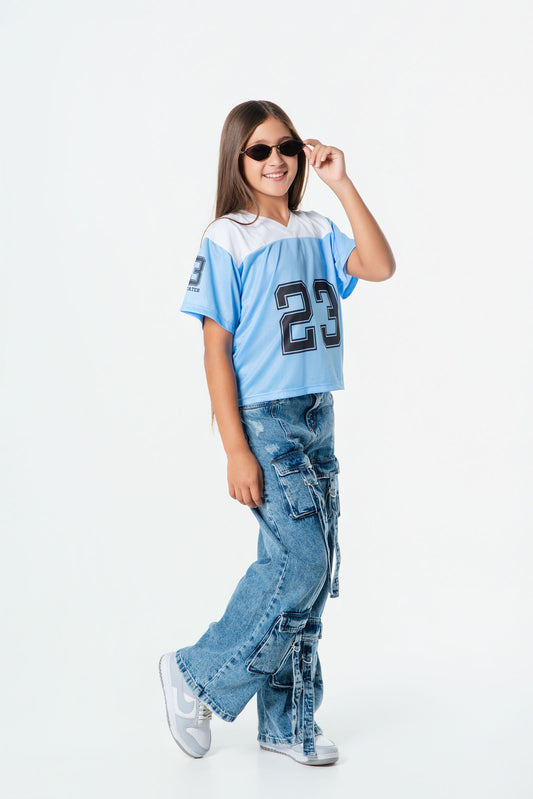 Conjunto jeans cargo niña con camiseta #23
