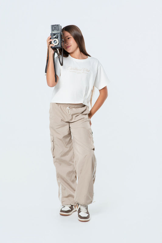 Conjunto pantalón parachute niña con crop
