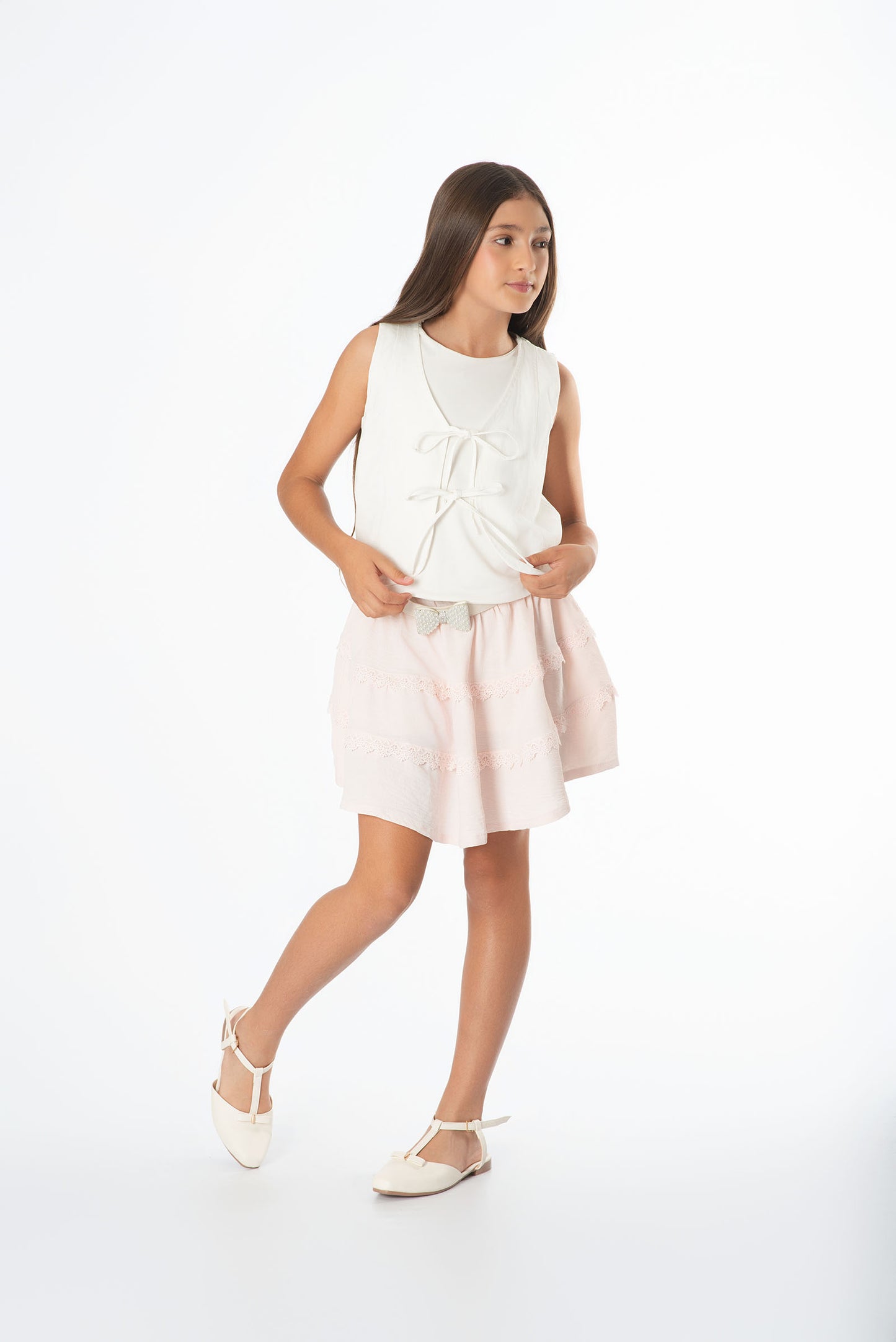 Conjunto Falda Guipiur Juvenil | Chaleco Lino y Correa