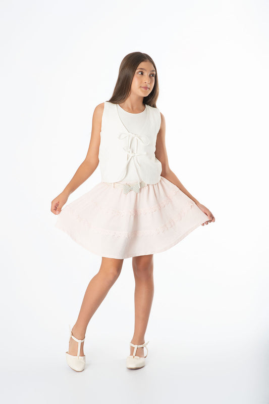 Conjunto Falda Guipiur Juvenil | Chaleco Lino y Correa
