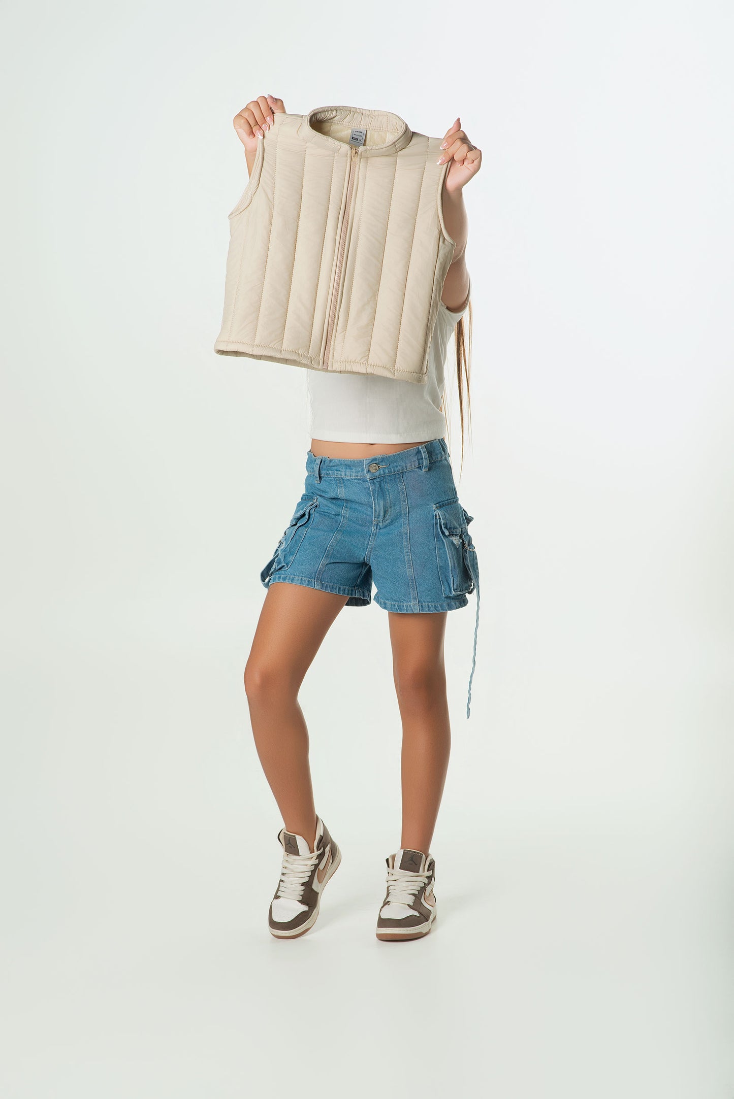 Set 3 Piezas Chaleco Acolchado | Short Denim y Blusa