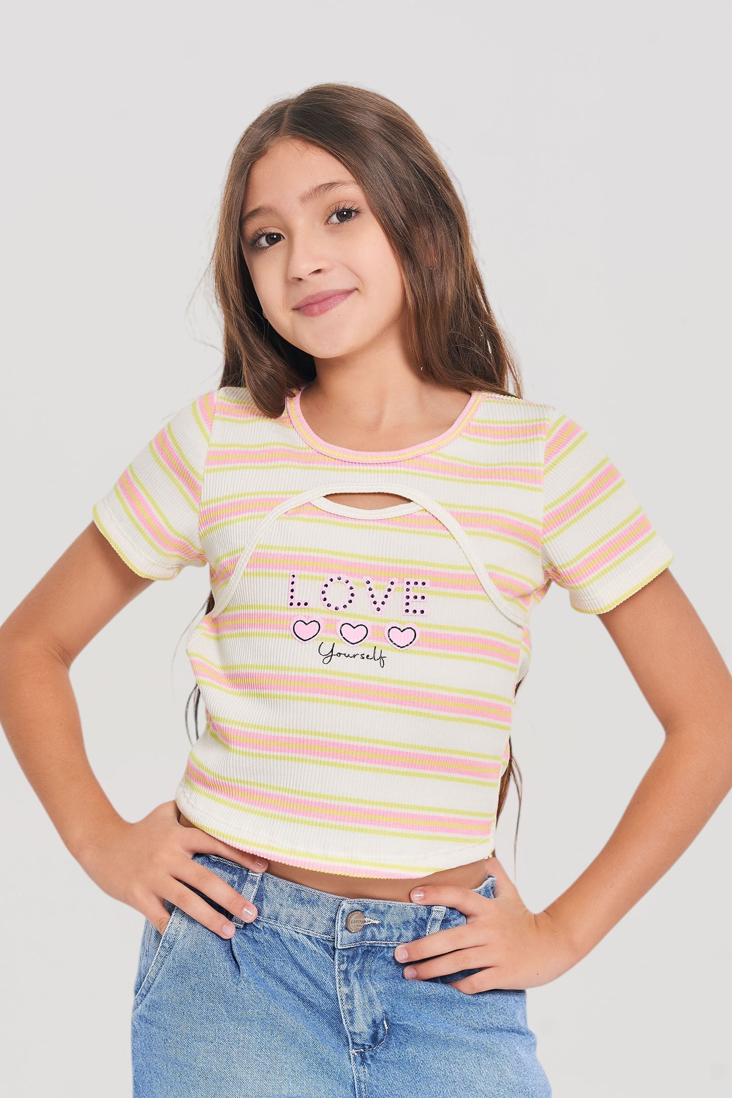 Camiseta Rib Rayas Juvenil | Crop Lila/Fucsia con Cut-Out