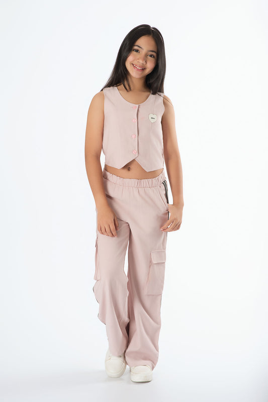 Conjunto pantalón cargo con chaleco