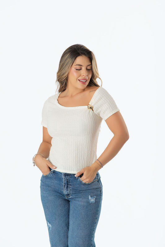 Blusa Craquelada con Herraje | Texturizada