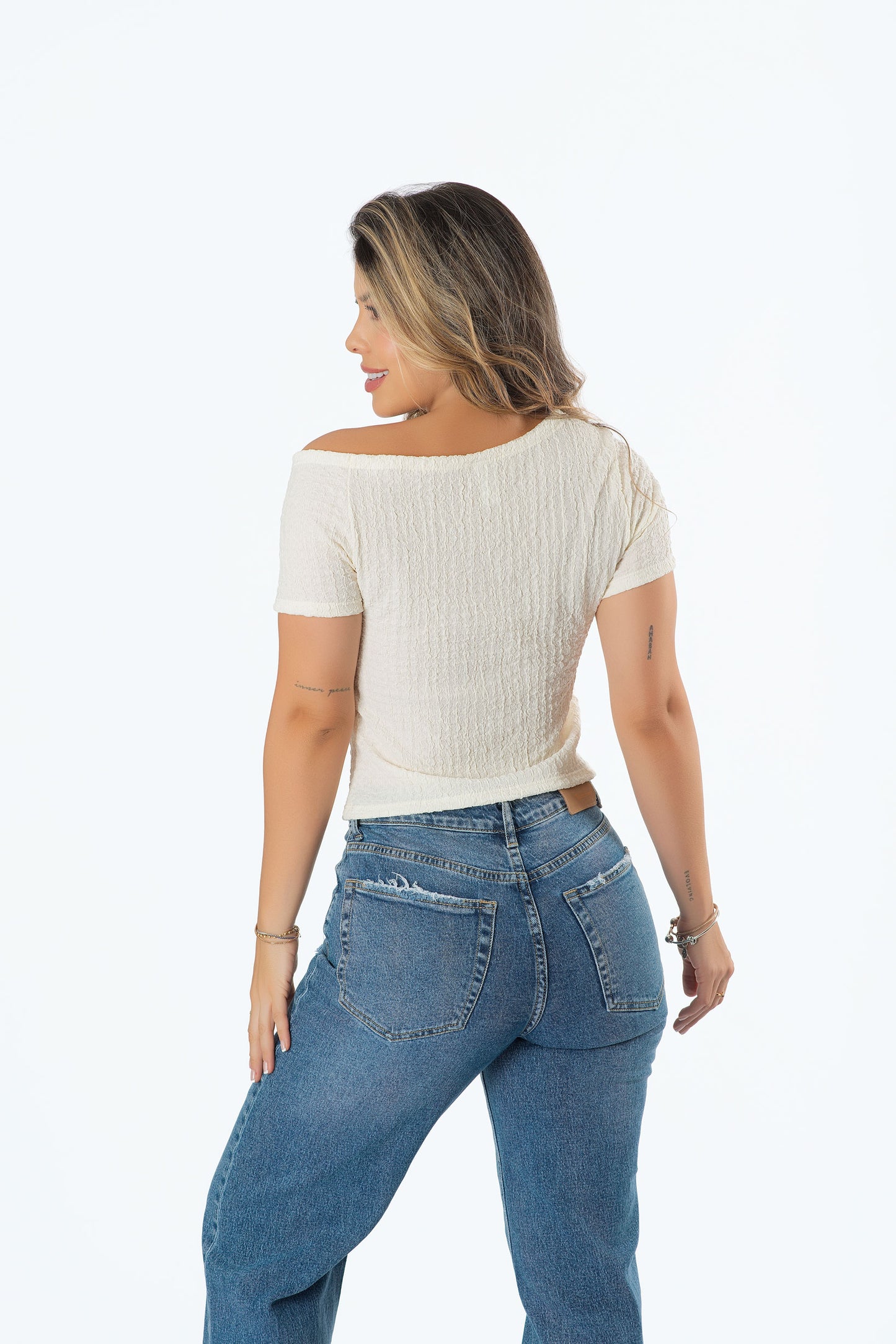 Blusa Craquelada con Herraje | Texturizada