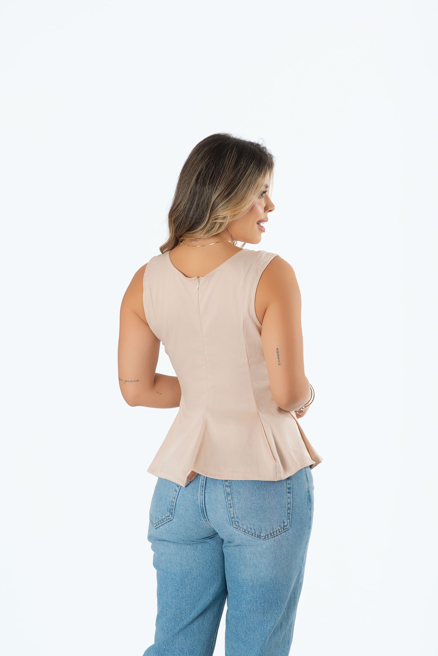 Blusa Estilo Princesa en Satín | Elegancia Romántica