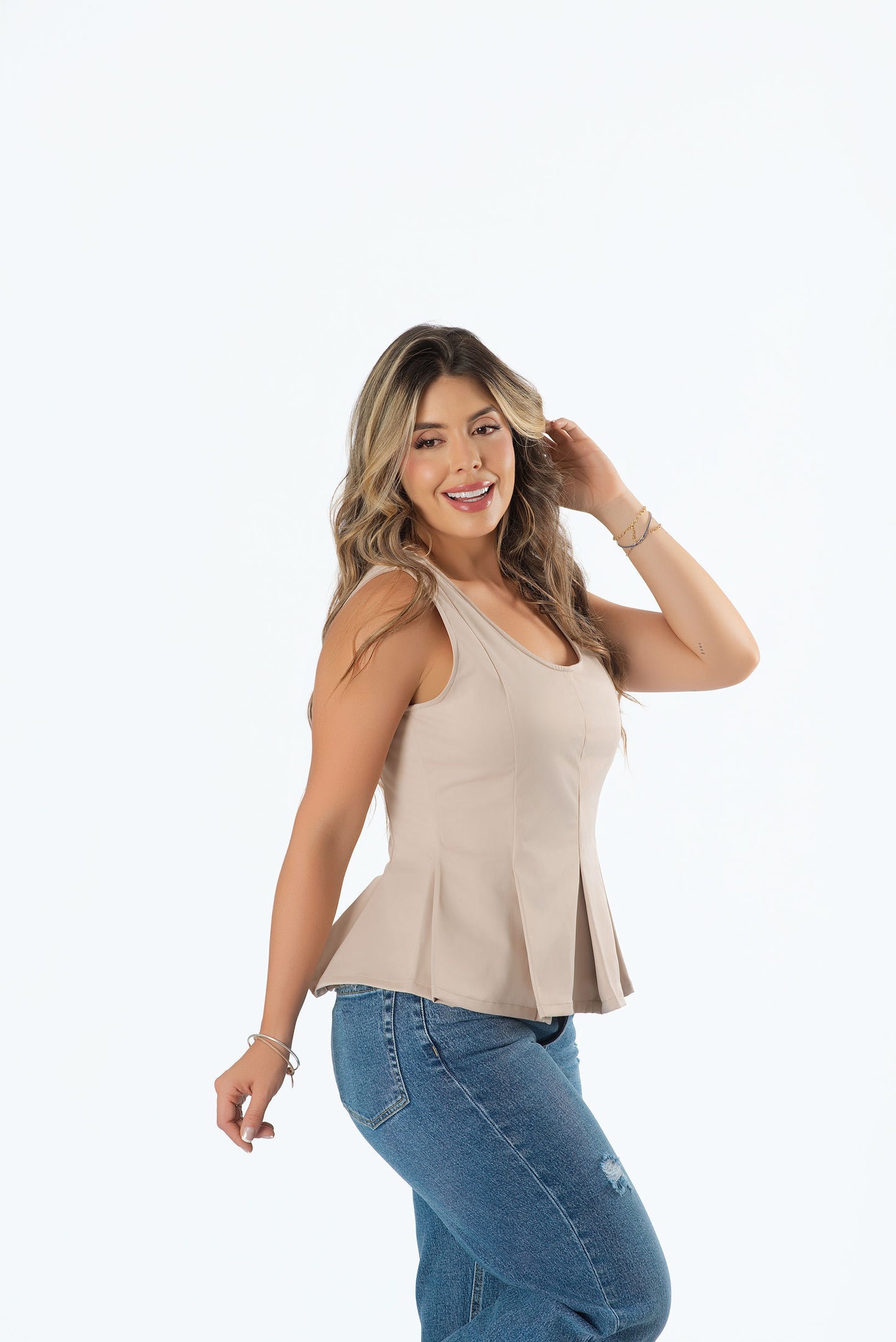 Blusa Estilo Princesa en Satín | Elegancia Romántica