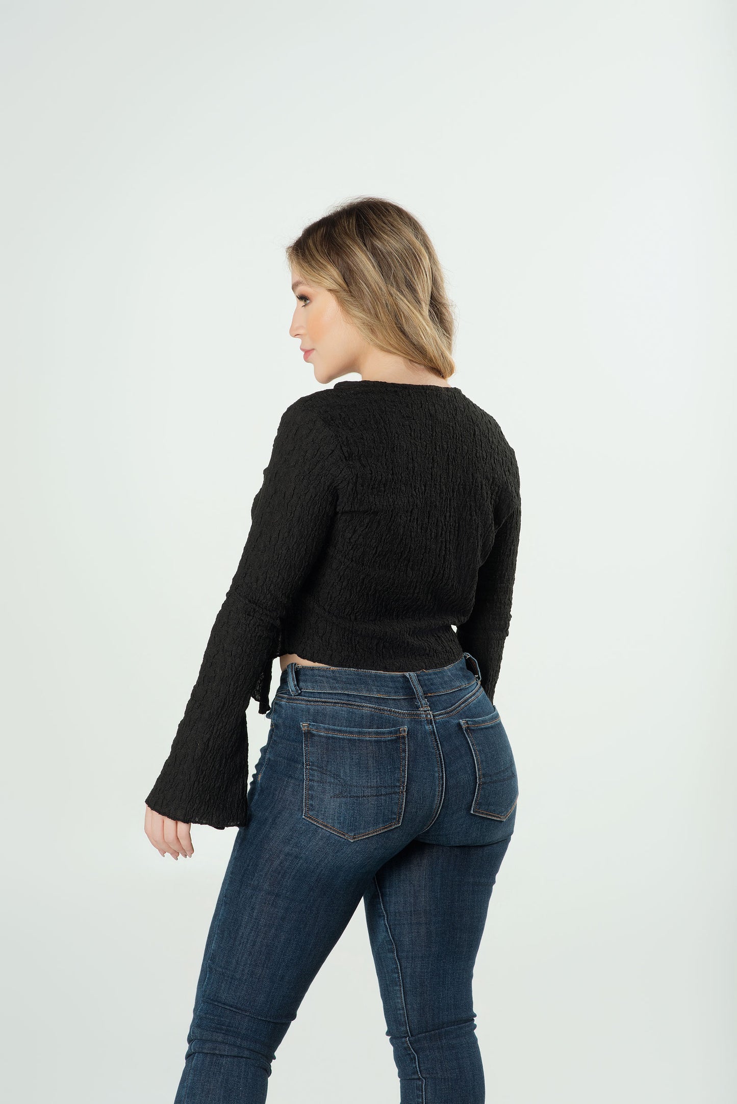 Blusa Moños Tela Craquelada | Textura Romántica