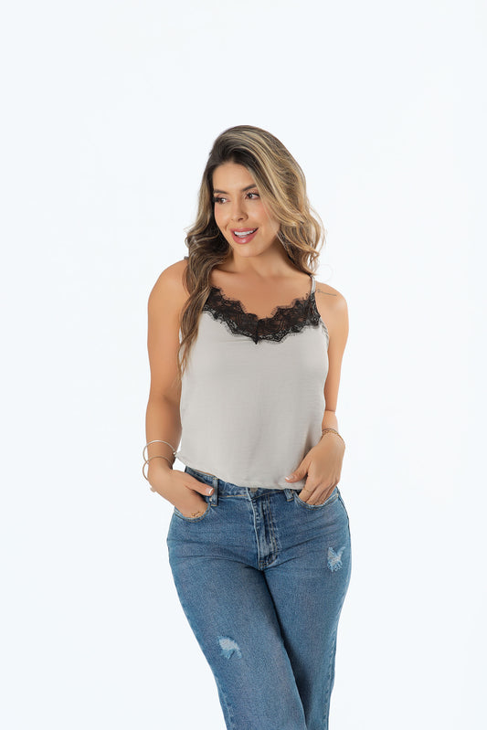 Blusa Satinada de Tiras con Franja