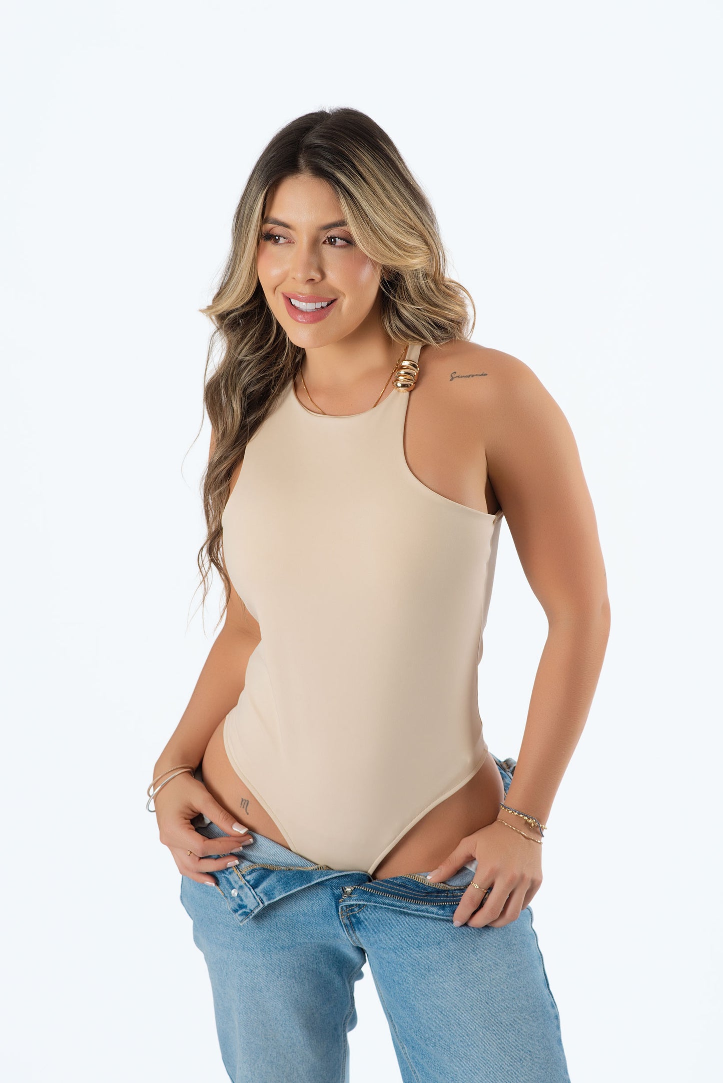 Body Sisa Entrada con Herraje | Texturizado