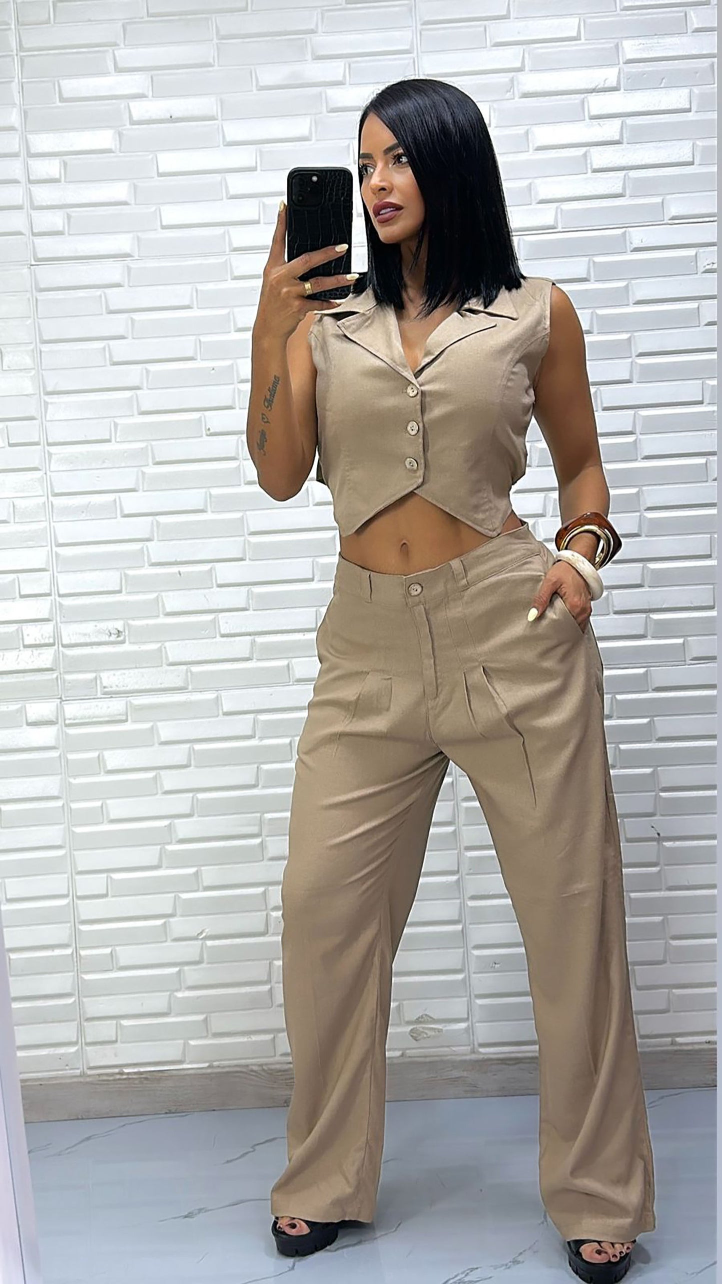 Set Lino Chaleco Crop y Pantalón Wide Leg