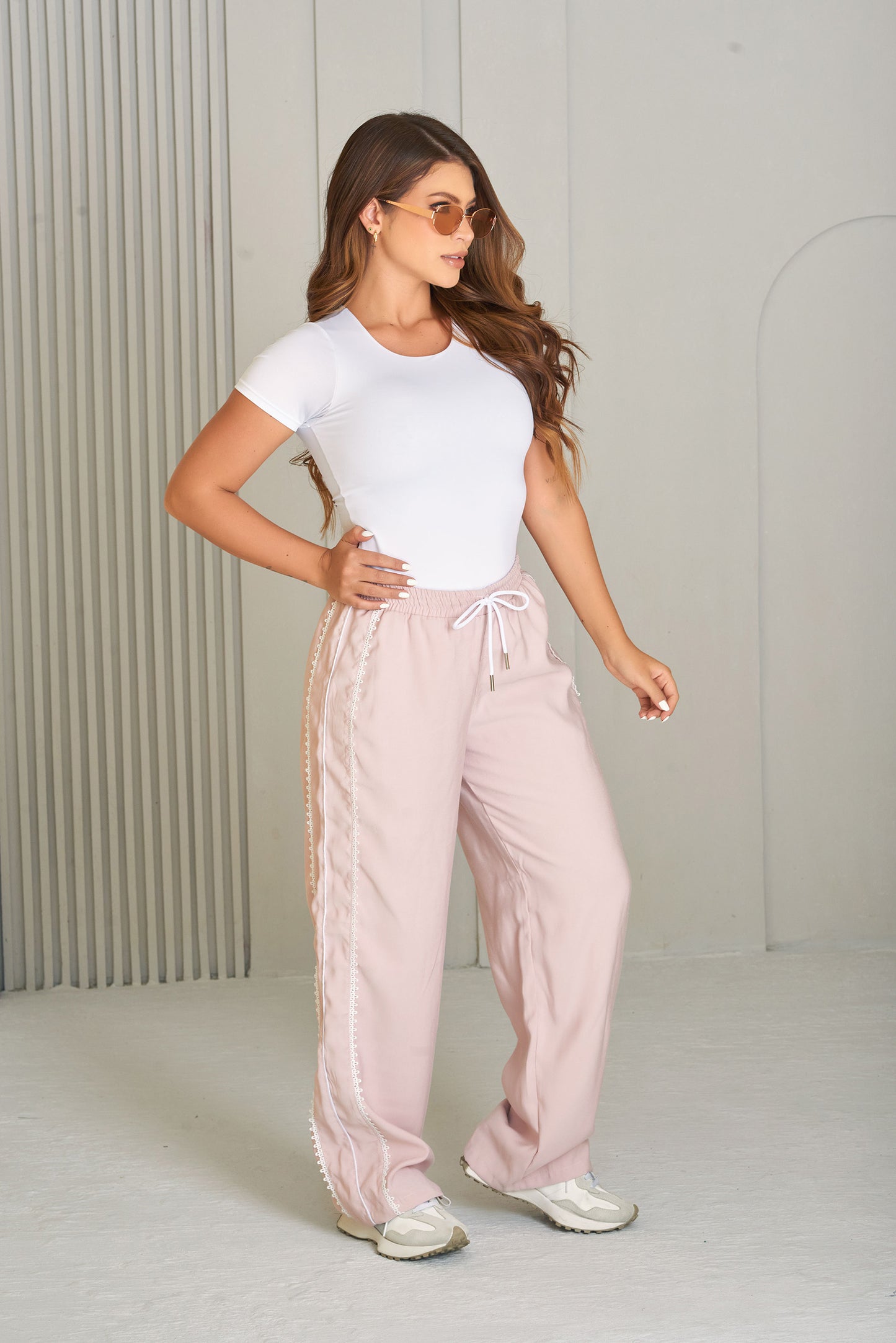 Pantalón Ancho Dama con Guipiur Lateral | Chalis Rayón